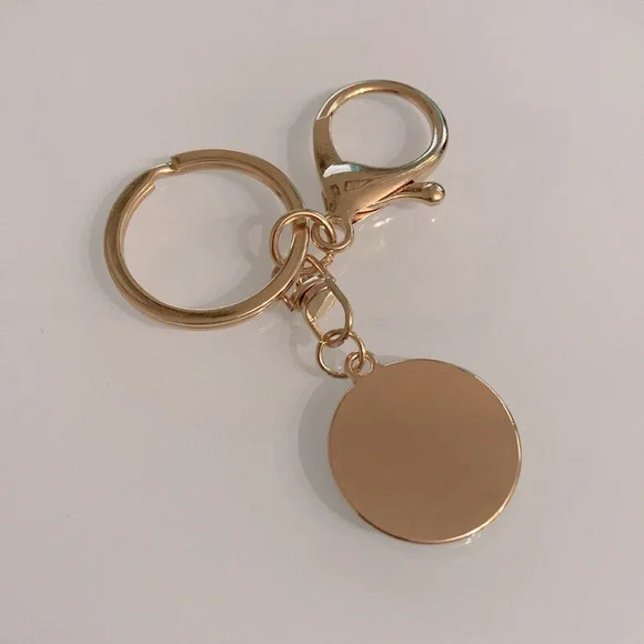 Louis Vuitton Green and Gold Keychain - Picture 2 of 3